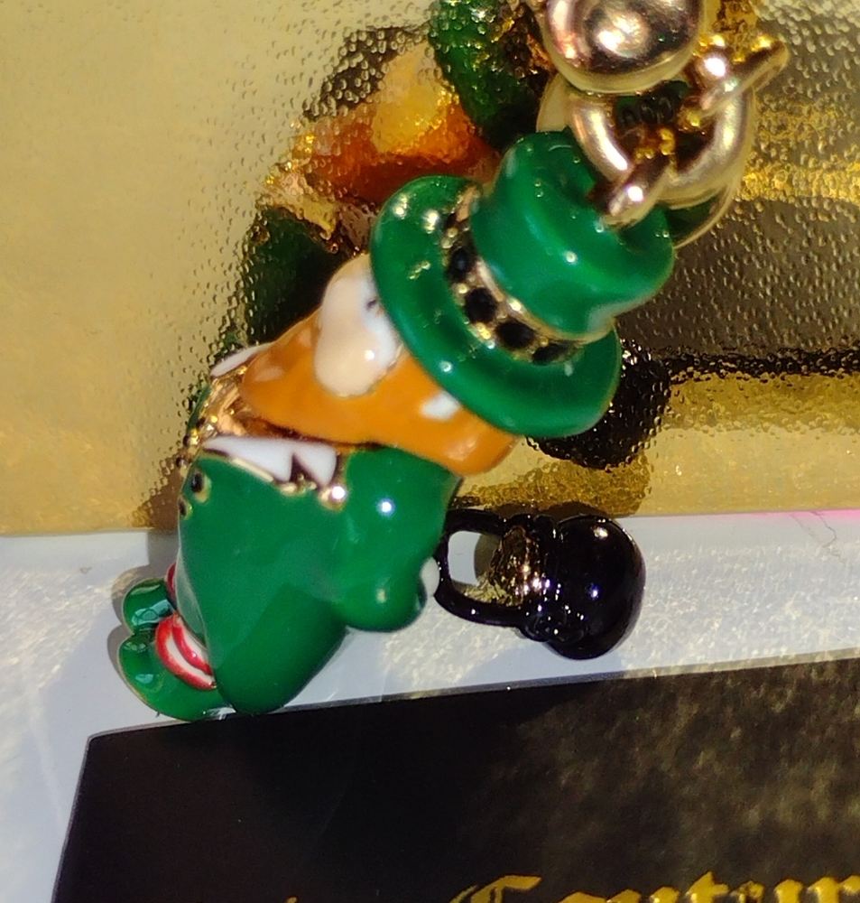 JC Leprechaun Luck of the Irish Charm Try Your Pot of Gold at the End Rainbow 🌈 - Picture 13 of 16